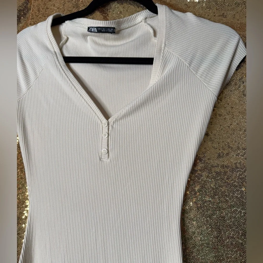 Zara Cream Cap Sleeve Midi Dress - Picture 3 of 5